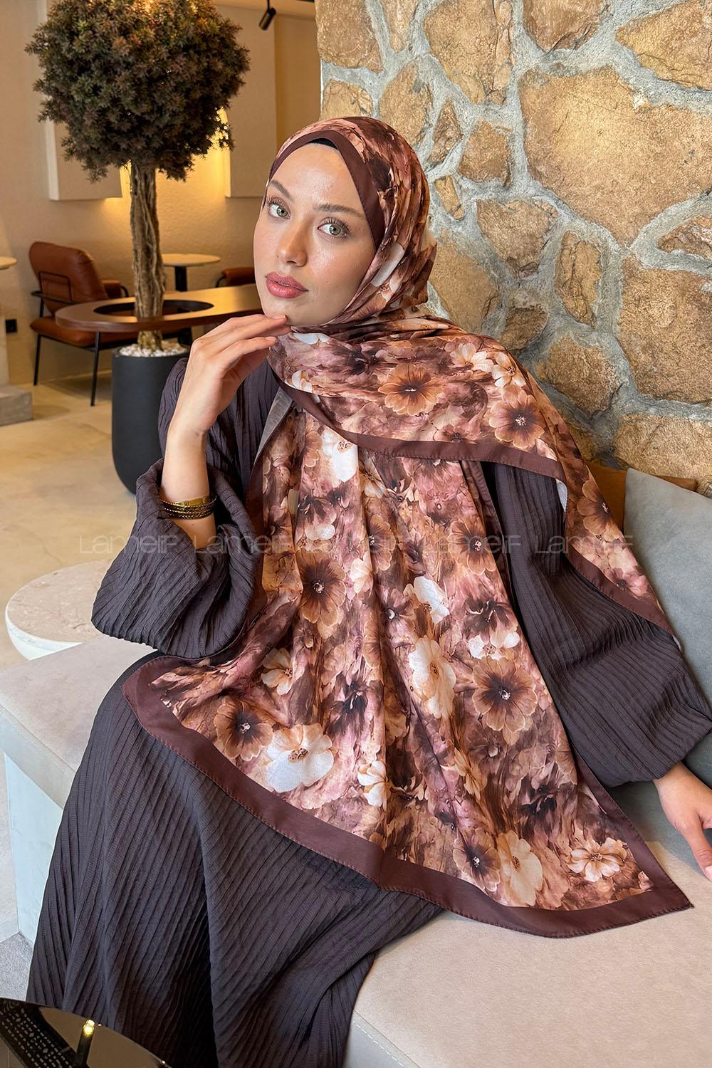 Lamelif Flower Desen Lara Soft Şal Kahverengi