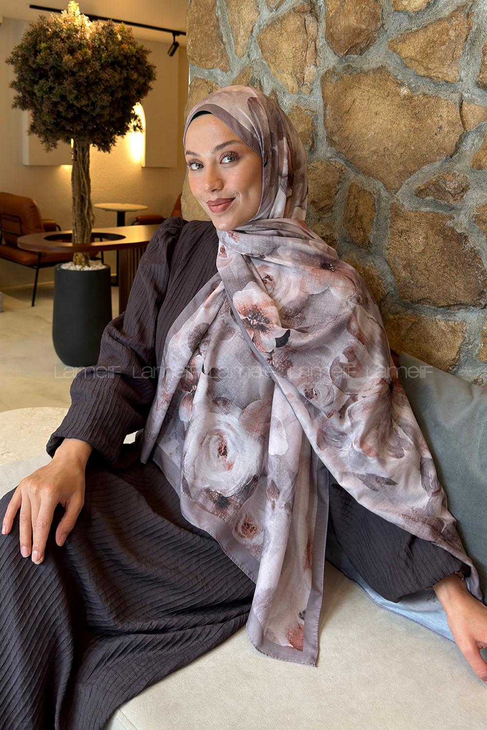 Lamelif Zambak Desen Lara Soft Şal Soft Kahve