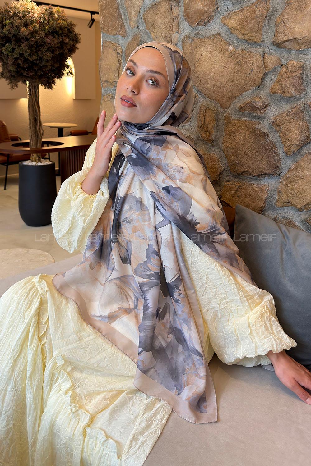 Lamelif Çiçek Desen Lara Soft Şal Bej