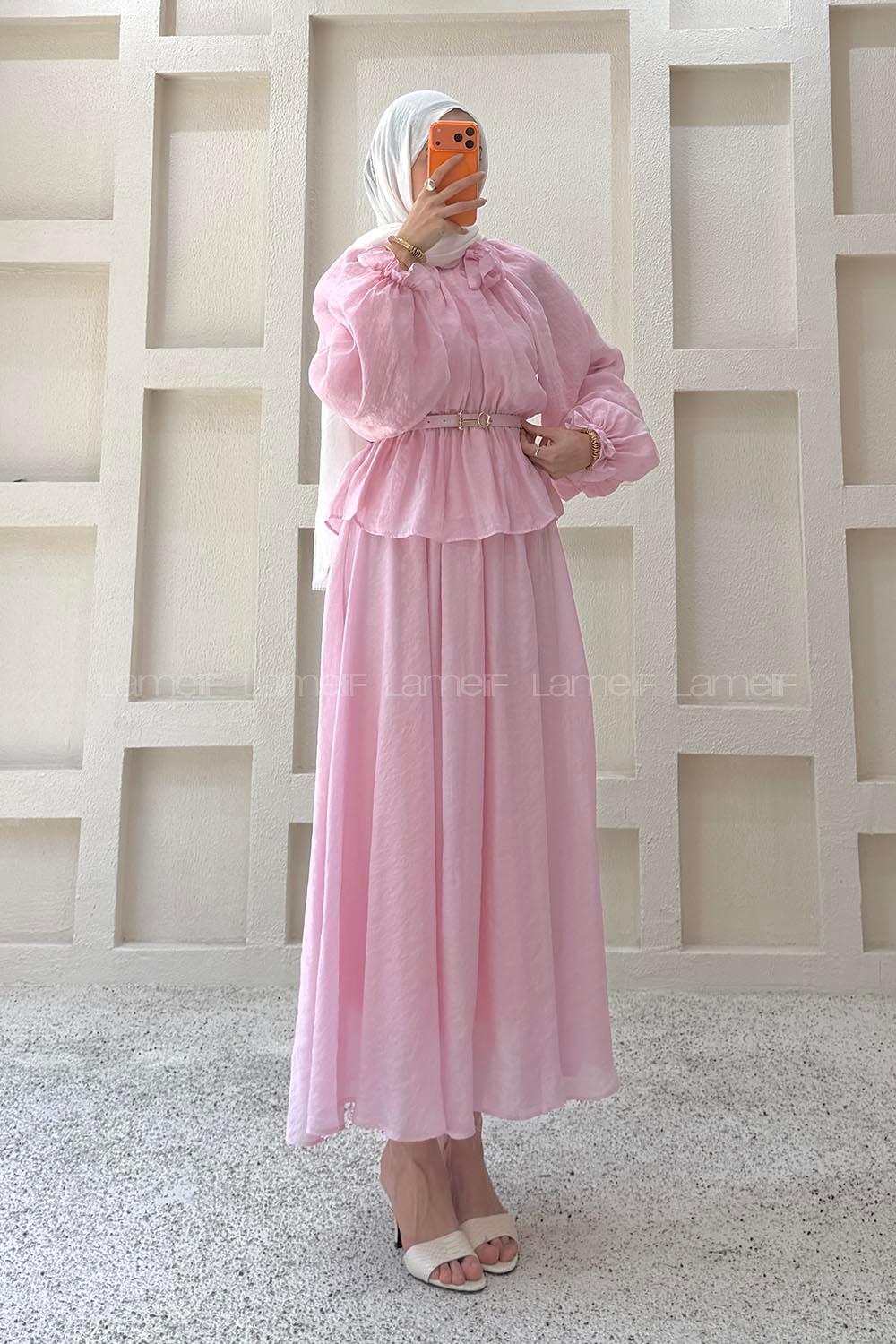 Lamelif Yakası Fiyonklu Etekli Takım Pembe