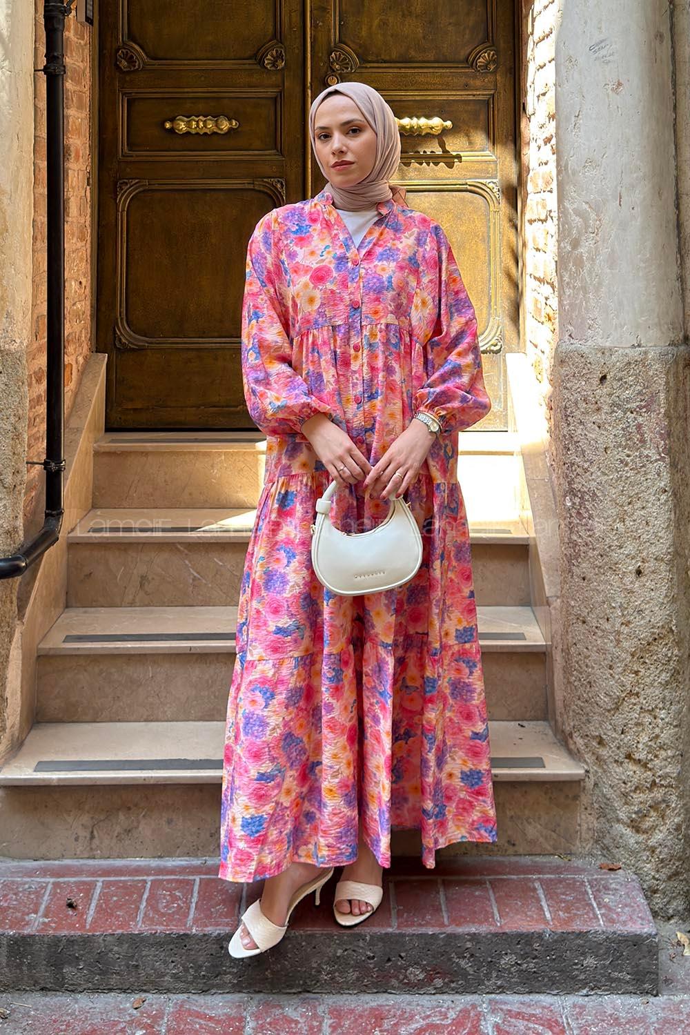 Lamelif V Yaka Çiçek Desenli Elbise Pembe