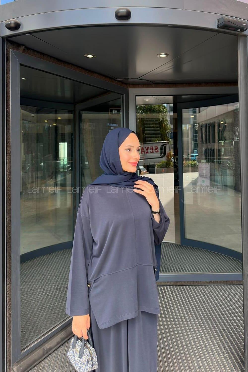 Lamelif Yırtmaç Detaylı Oysho Pike Etekli Takım Lacivert
