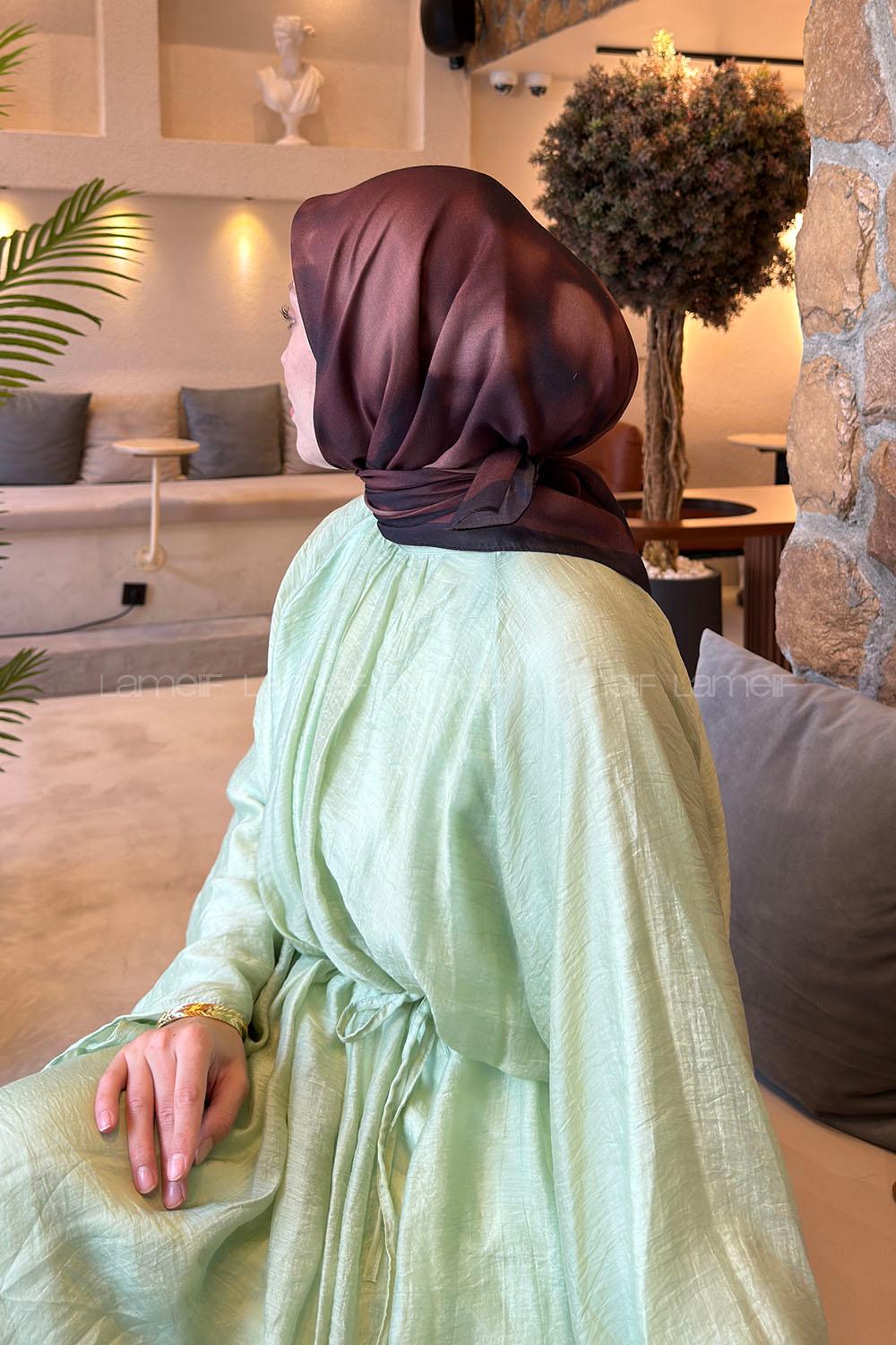 Lamelif Batik Desen Soft Eşarp Kahverengi
