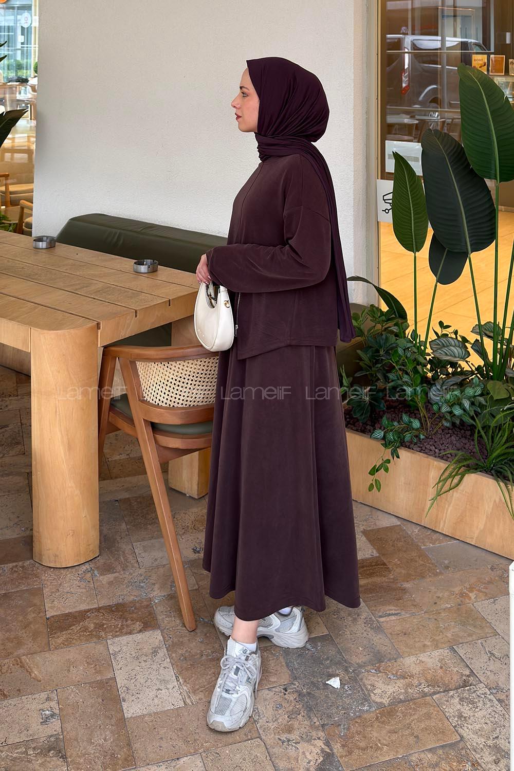 Brown Crew Neck Long Arm With Zipper Pleated Suit