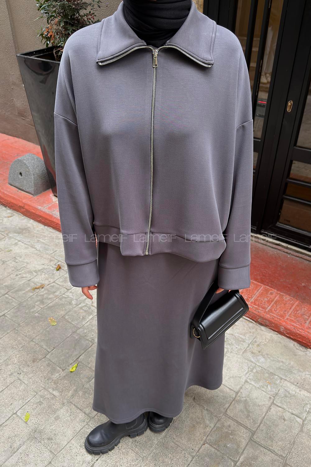 Anthracite Zippered Neck Long Arm With Zipper Pleated Suit