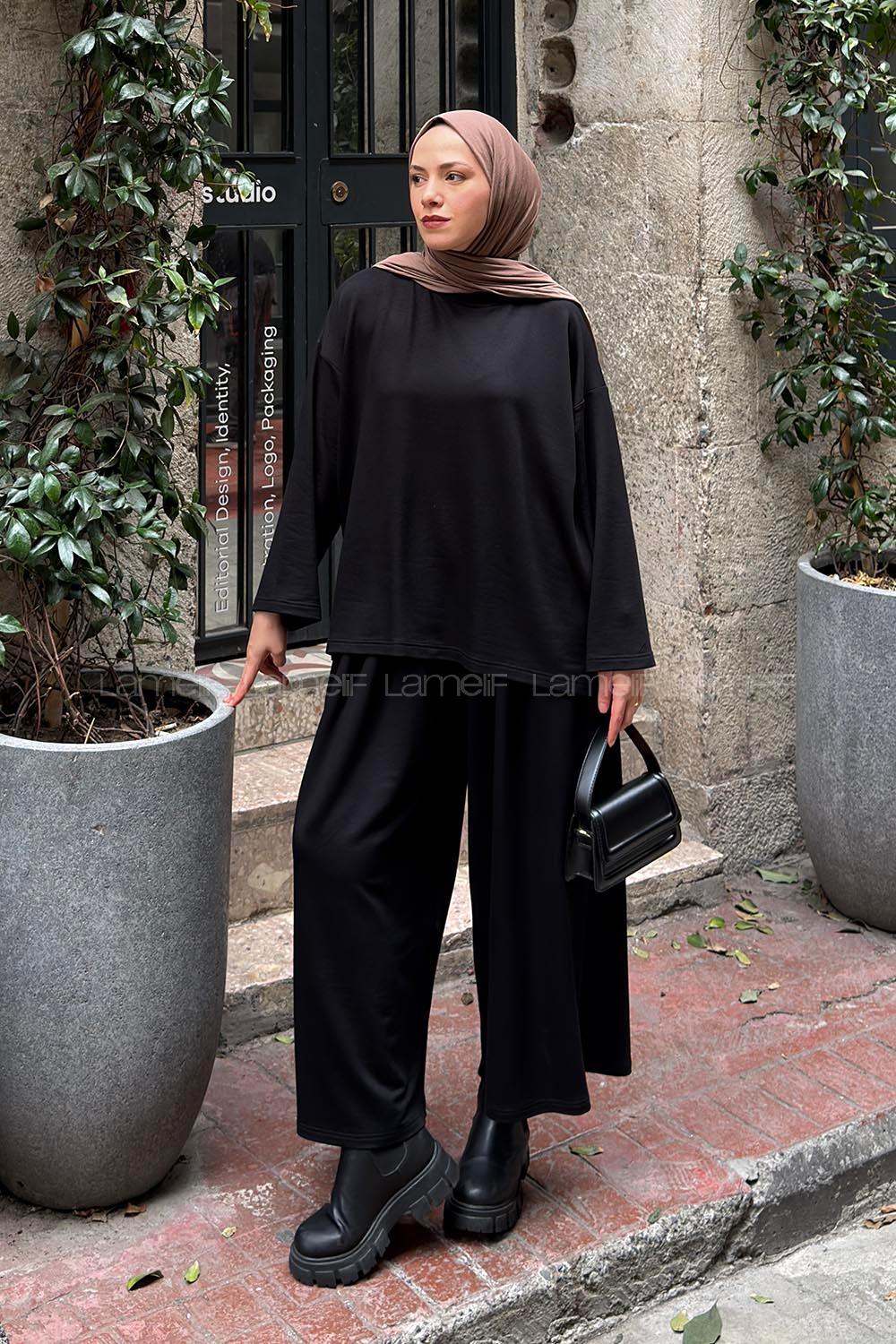 Black Zippered Neck Long Arm With Zipper Pleated Suit