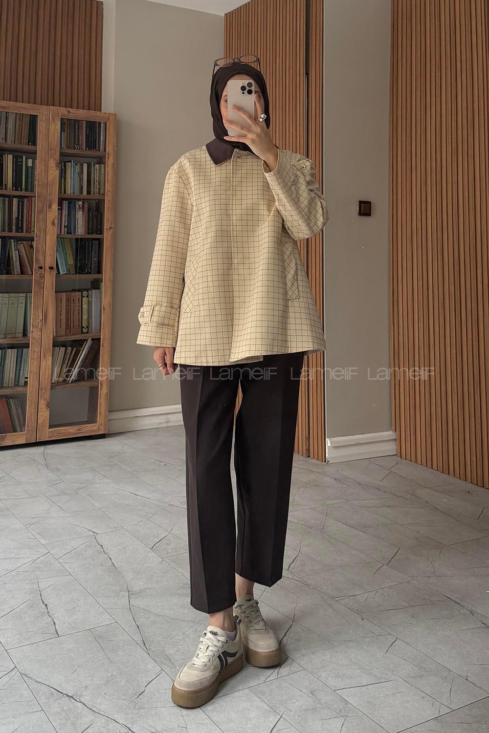 Beige Shirt Collar Long Arm Polyester Jacket