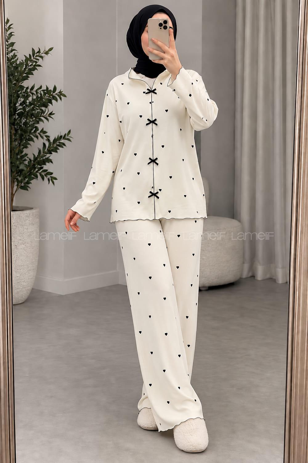 Lamelif Siyah Kalp Desenli Fiyonk Detaylı Pijama Takımı