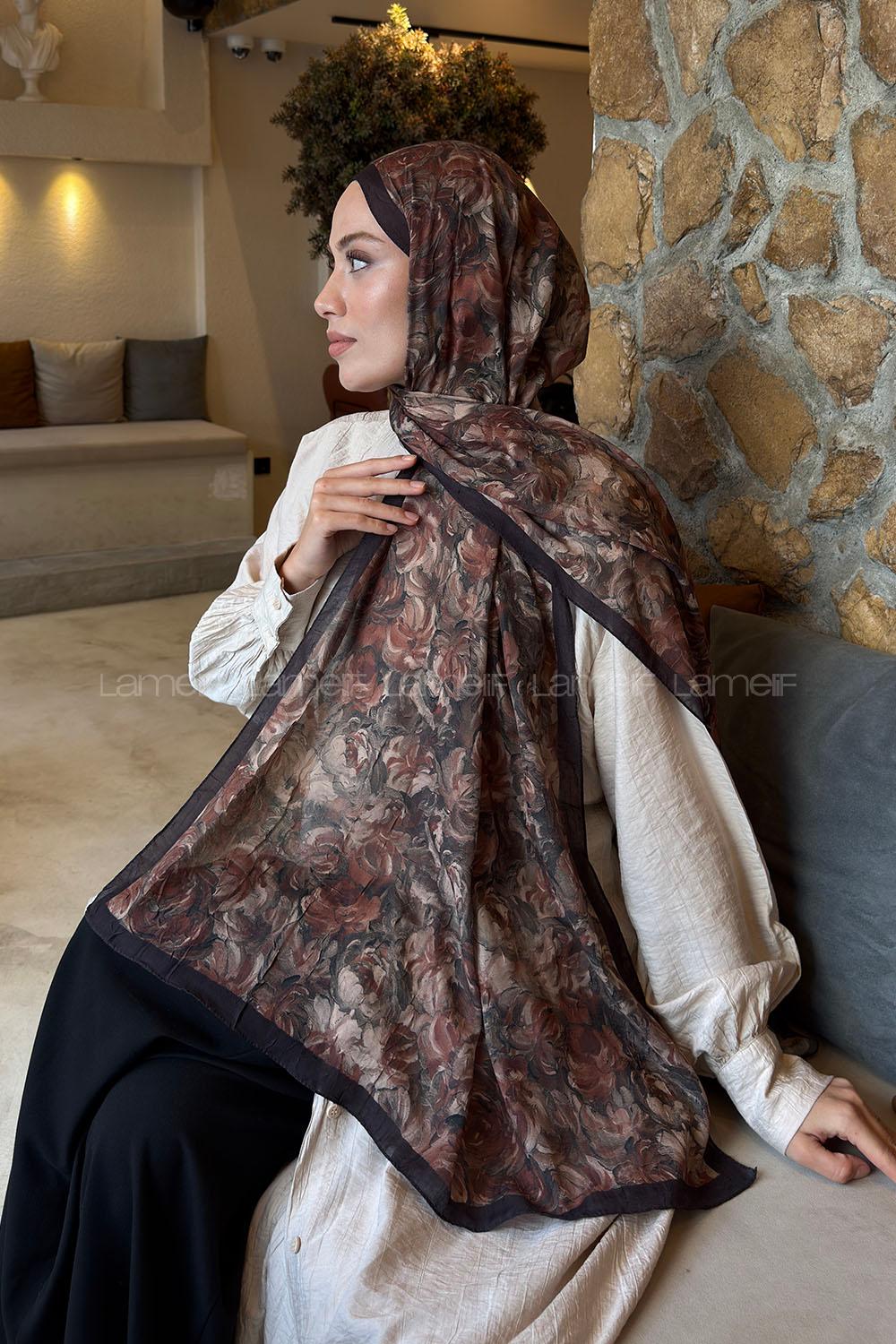 Lamelif Rose Garden Desen Bambu Şal Badem
