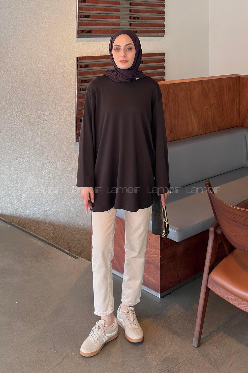 Bitter Brown Crew Neck Long Arm Without Accessories Unprinted Blouse
