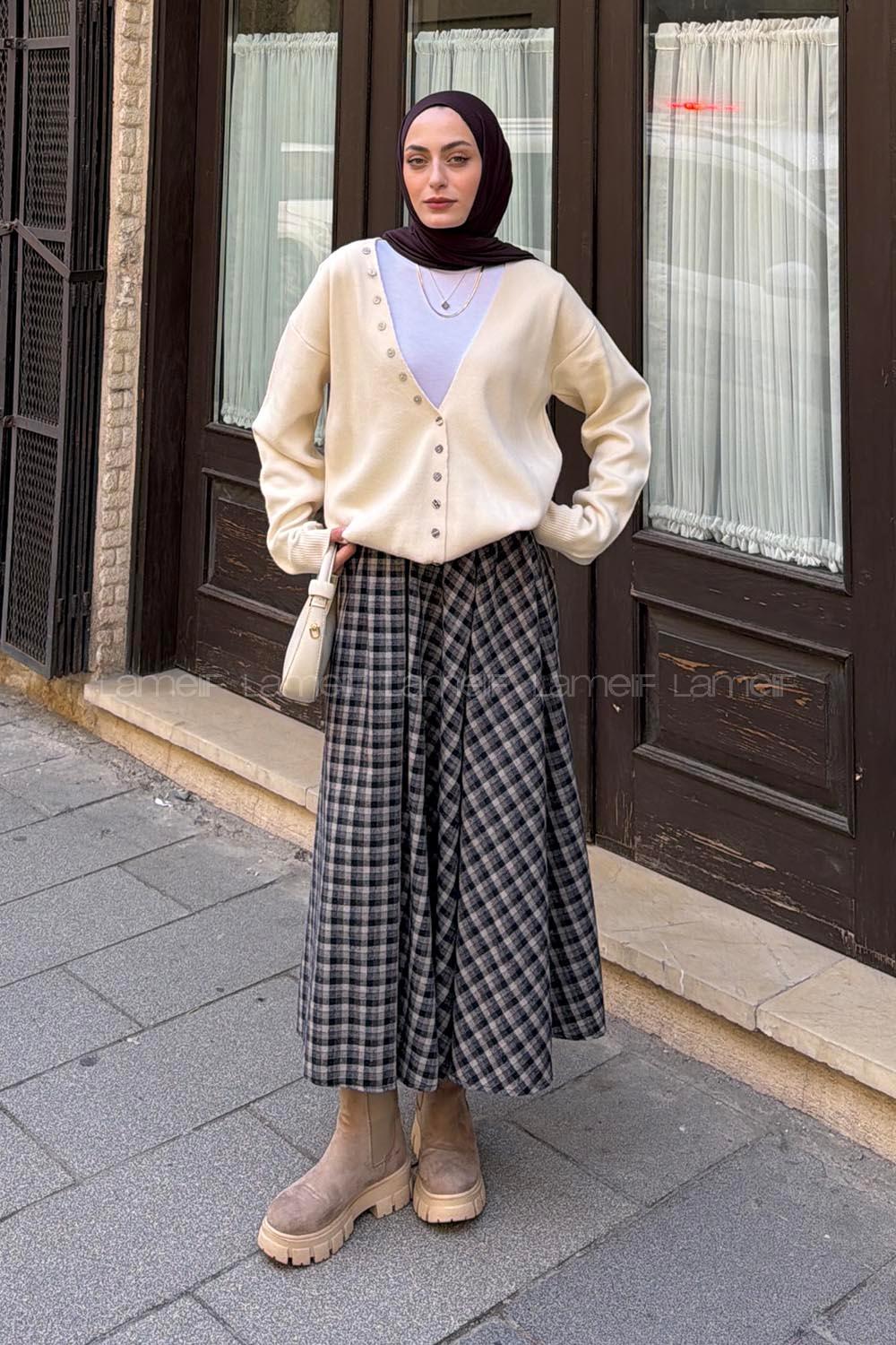 Ecru V Neck Long Arm Cardigan