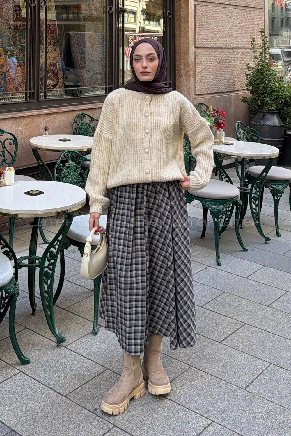 Ecru Crew Neck Long Arm Knitwear Cardigan