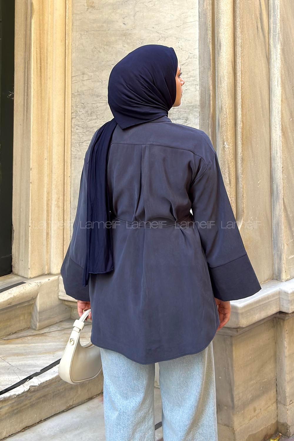 Navy Blue Shirt Collar Long Arm Unprinted Shirt