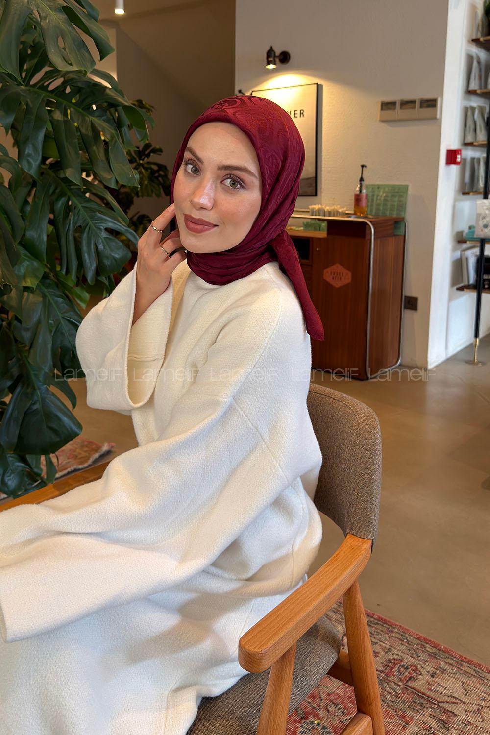 Lamelif GG Desen Ayrobin Floş Jakar Eşarp Bordo
