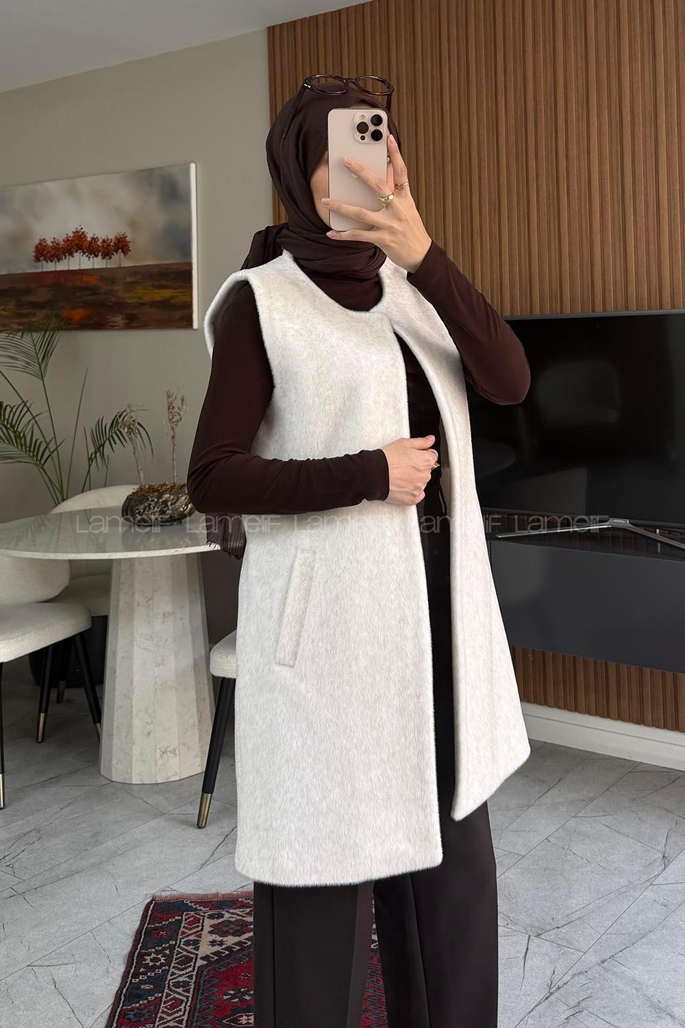 Lamelif Cep Detaylı Yelek Krem