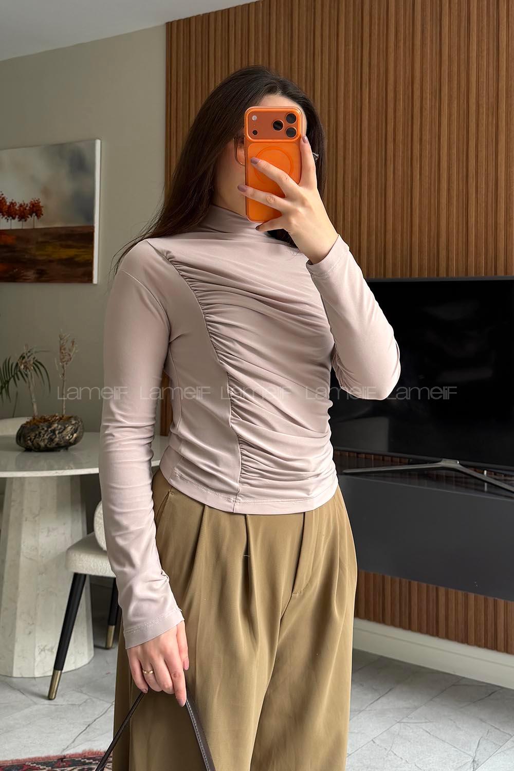Lamelif Büzgü Detaylı Bluz Taş Rengi