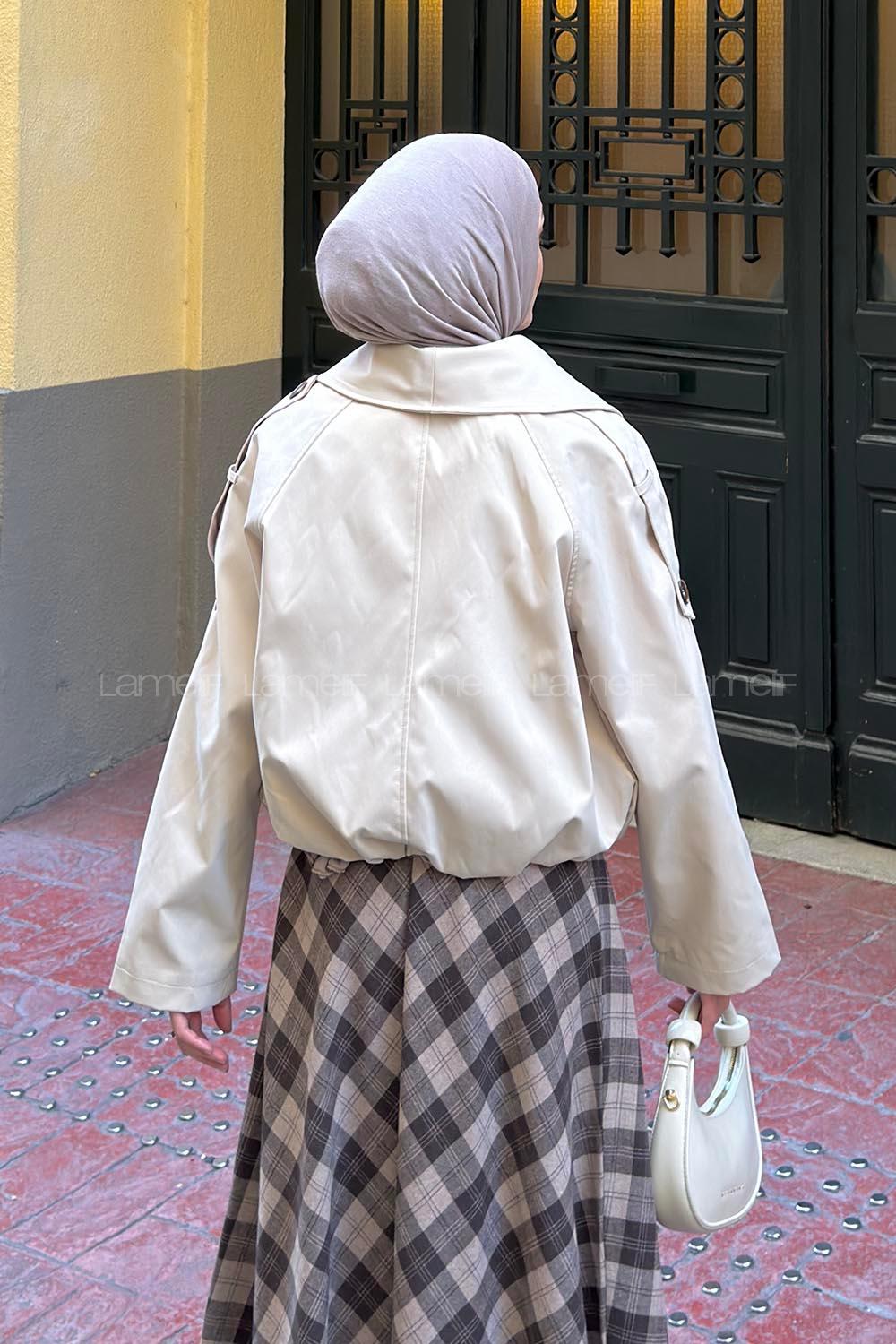 Stone Scarf Neck Long Arm Lycra Polyester Jacket