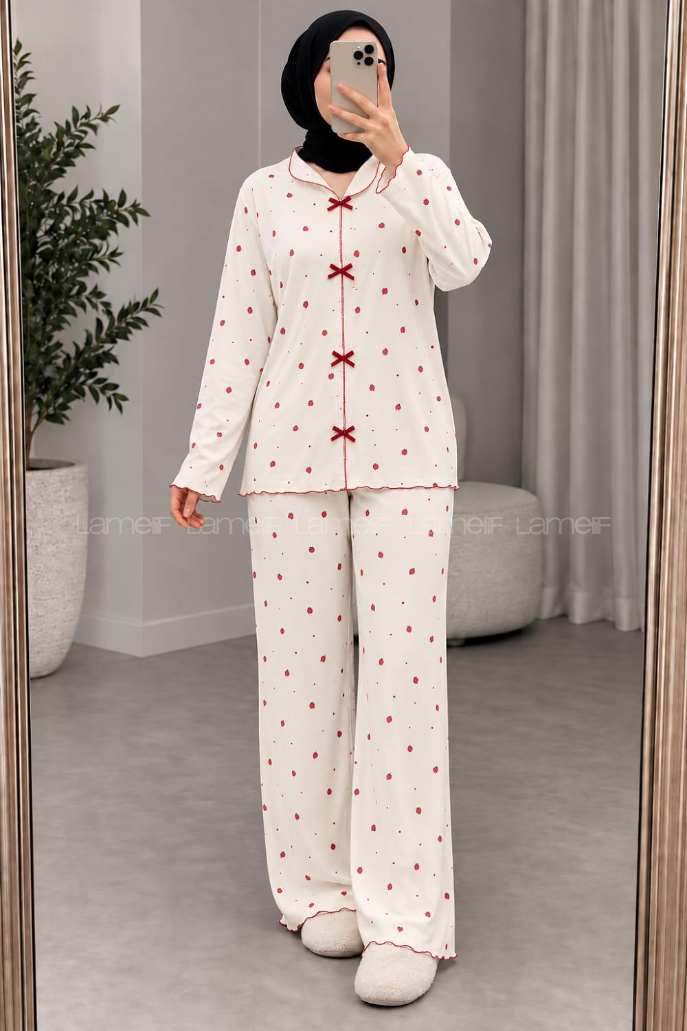 Lamelif Çilek Desenli Fiyonk Detaylı Pijama Takımı
