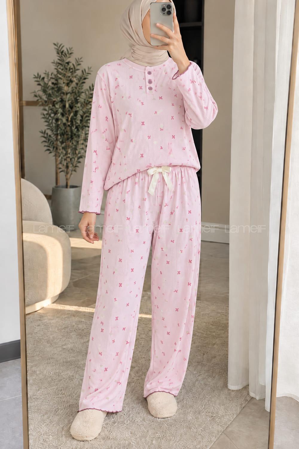 Lamelif Fiyonk Desenli Düğmeli Fitilli Pijama Takımı
