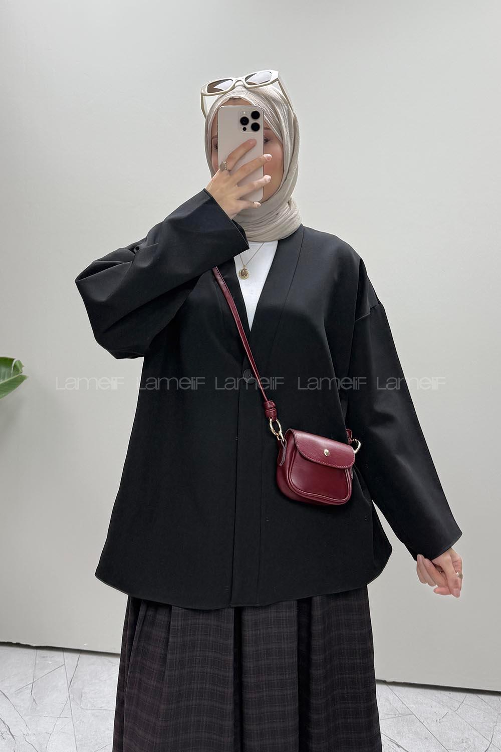 Lamelif Düğme Detaylı Hırka Siyah