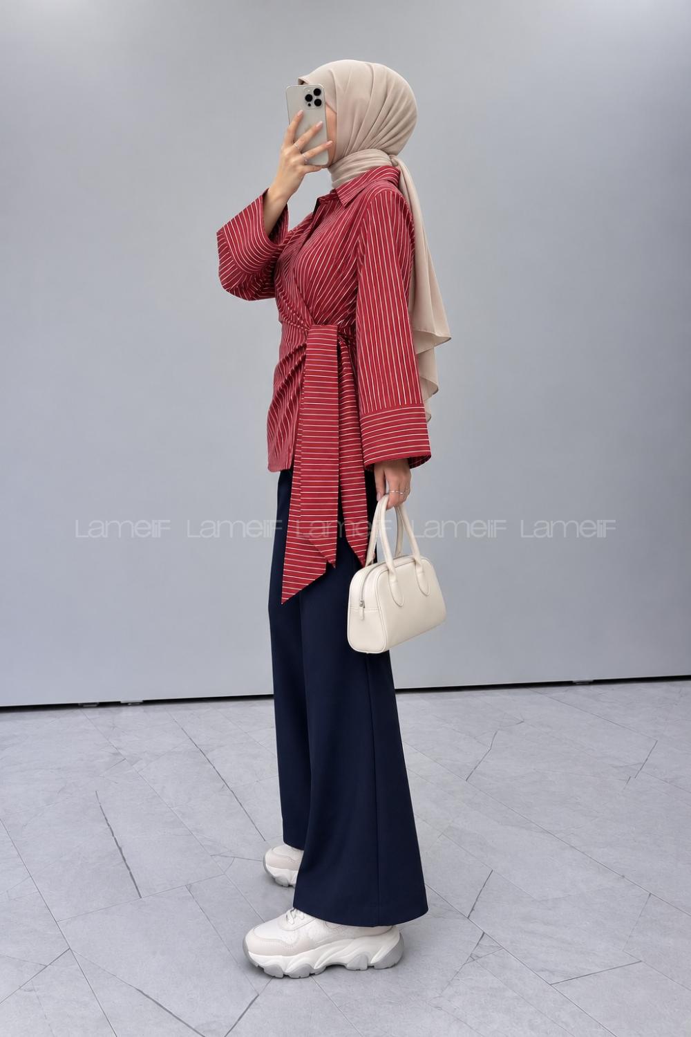 Claret Red Shirt Collar Long Arm Cotton Unprinted Shirt
