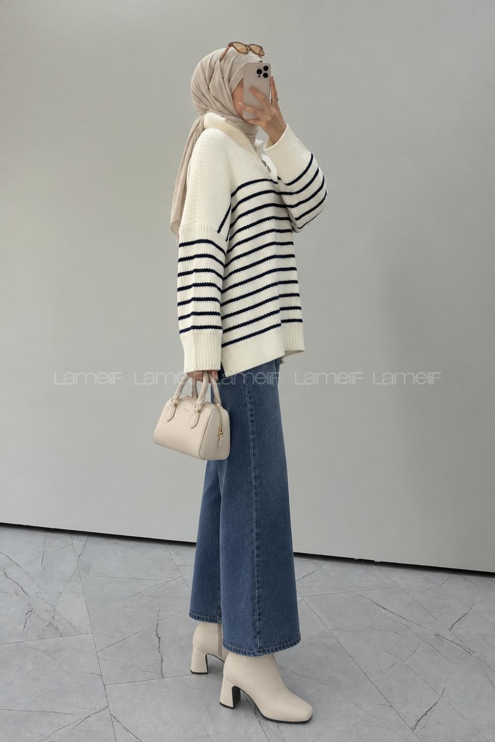 White Turtle Neck Long Arm Jumper