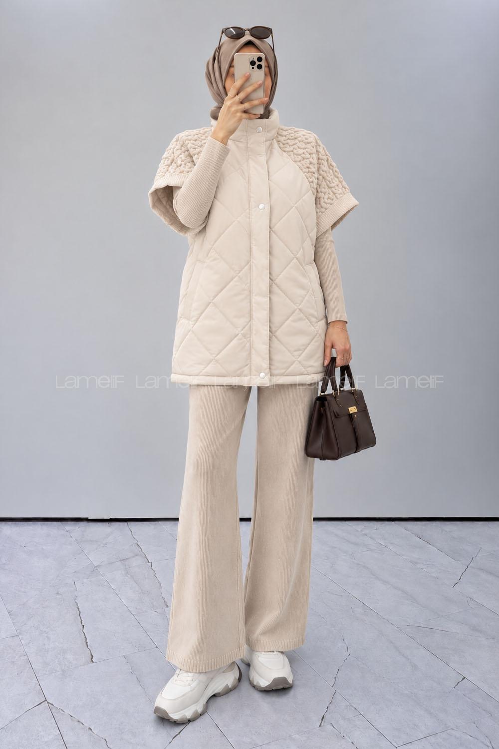 Stone Neckband Sleeveless Arm With Zipper Unprinted Vest
