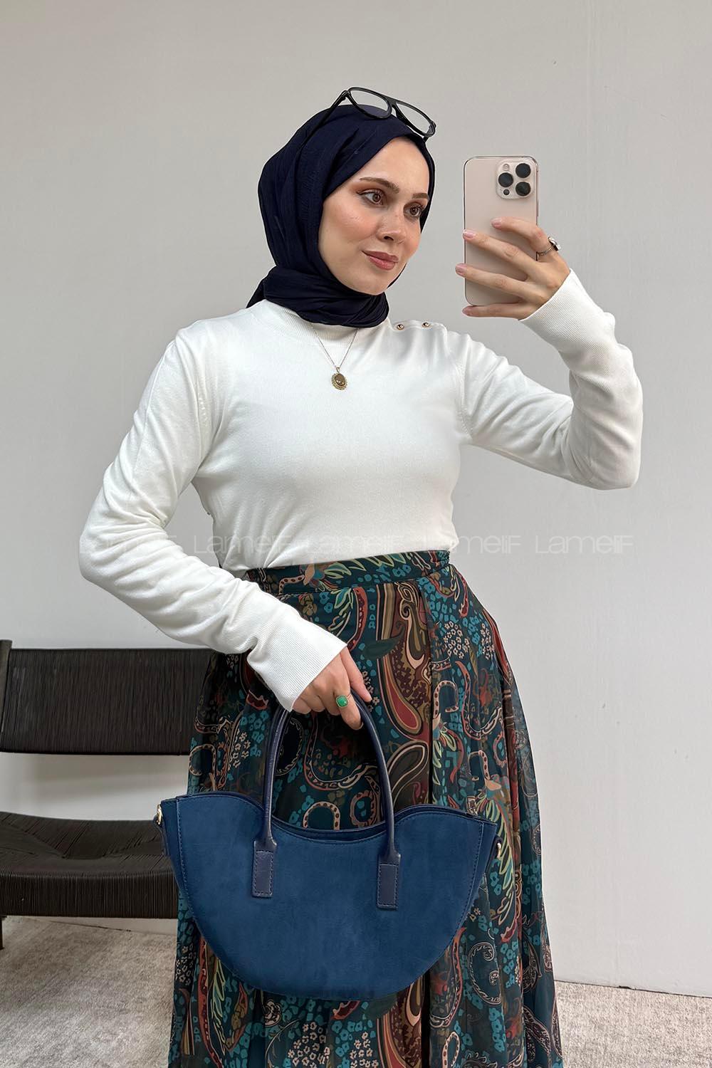 Ecru Neckband Long Arm Jumper