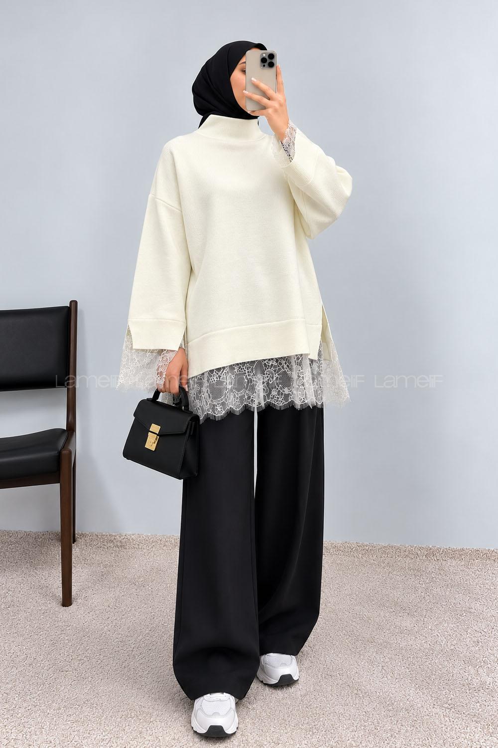 Ecru Mock Turtle Neck Long Arm Jumper