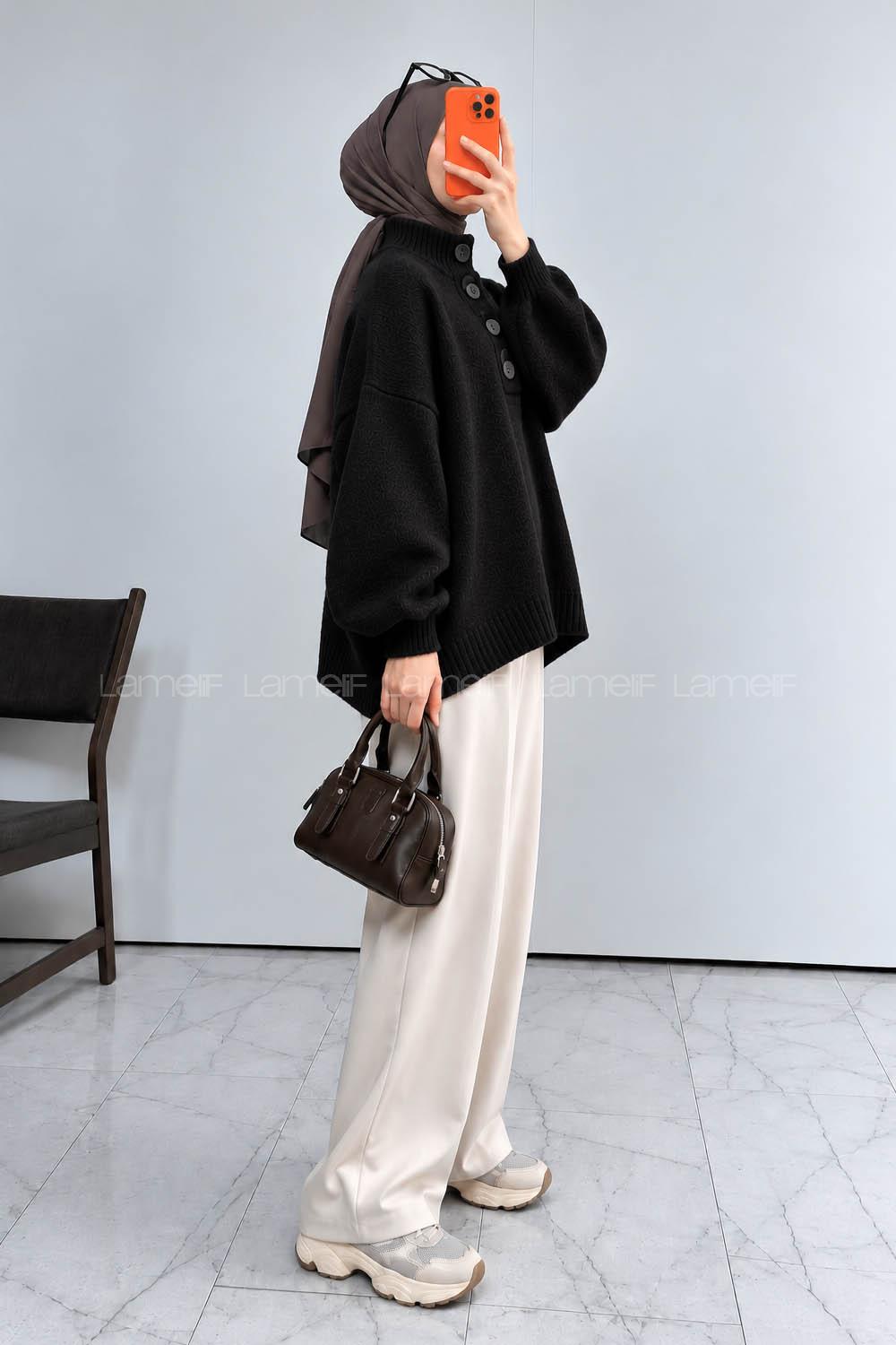 Black Mock Turtle Neck Long Arm Jumper