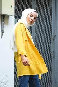 Modalamelif Yırtık Arkası Yazılı Model Kot Ceket Sarı