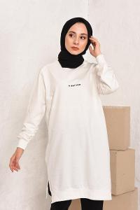 Modalamelif A Better Baskılı Yırtmaçlı Sweatshirt Beyaz