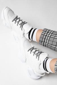 Modalamelif Old Scholl Şeritli Beyaz Çorap