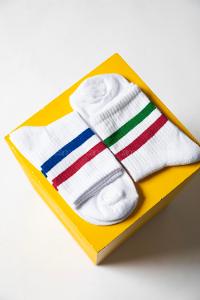 Modalamelif Yeşil-Kırmızı Şeritli Beyaz Çorap