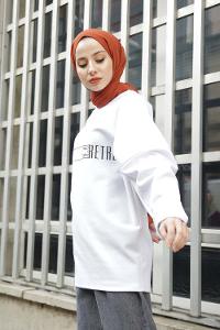 Modalamelif Bisiklet Yaka Retriat Yazı Baskılı Sweat Beyaz