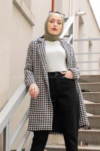 Modalamelif Önü Düğmeli Kazayağı Desen Kaban Siyah Beyaz