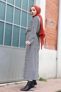Modalamelif Kol Katlamalı Dik Çizgili Elbise Siyah Beyaz