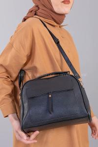 Lamelif Deri Görünümlü Askılı Omuz Çantası Siyah