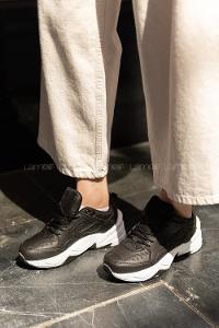 Modalamelif Kalın Tabanlı Siyah Spor Ayakkabı