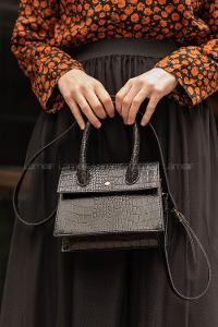 Modalamelif Trok Detaylı Çapraz Çanta Siyah