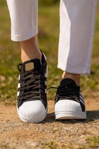 Modalamelif Şeritli Siyah Beyaz Spor Ayakkabı