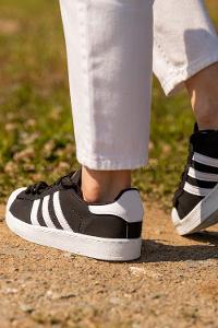 Modalamelif Şeritli Siyah Beyaz Spor Ayakkabı