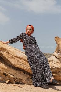 Modalamelif Çiçek Desenli Elbise Siyah