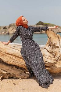 Modalamelif Çiçek Desenli Elbise Siyah