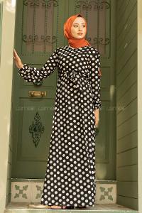 Modalamelif Puantiye Desen Kuşaklı Elbise Siyah Beyaz