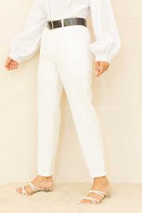Modalamelif Beli Lastikli Geniş Kemerli Pantolon Beyaz