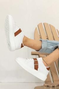 Modalamelif Kalın Taban Tokalı Spor Ayakkabı Beyaz Taba