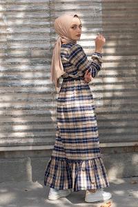 Modalamelif Eteği Fırfırlı Ekose Elbise Bej