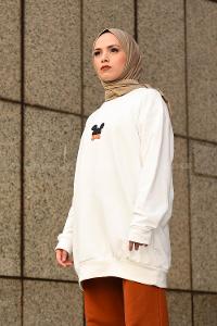 Modalamelif Bisiklet Yaka Ön Baskılı Sweatshirt Beyaz