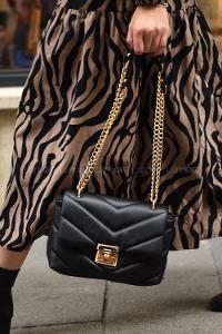 Modalamelif Kapak Kilitli Kapitone Çapraz Çanta Siyah